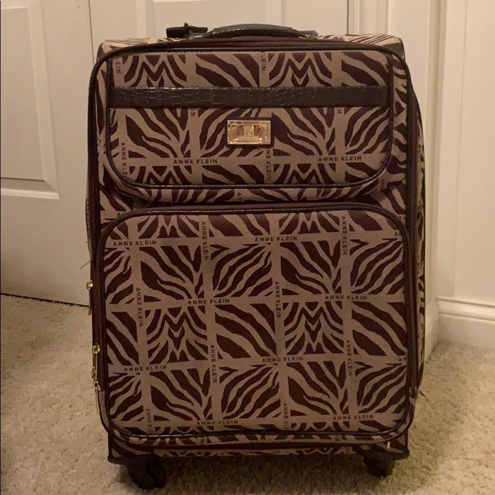Anne Klein luggage